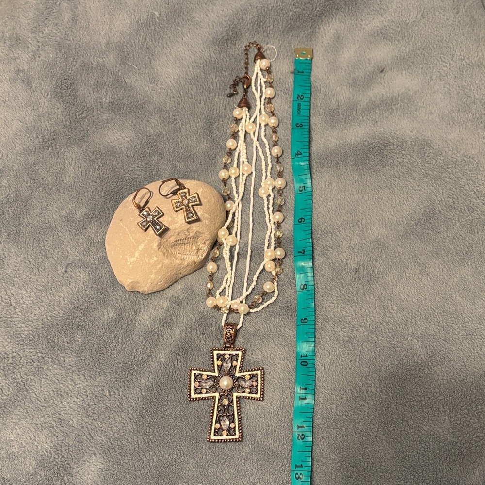 Vintage Southern Style Cross Pendant Necklace and Earring Set - Picture 6 of 6